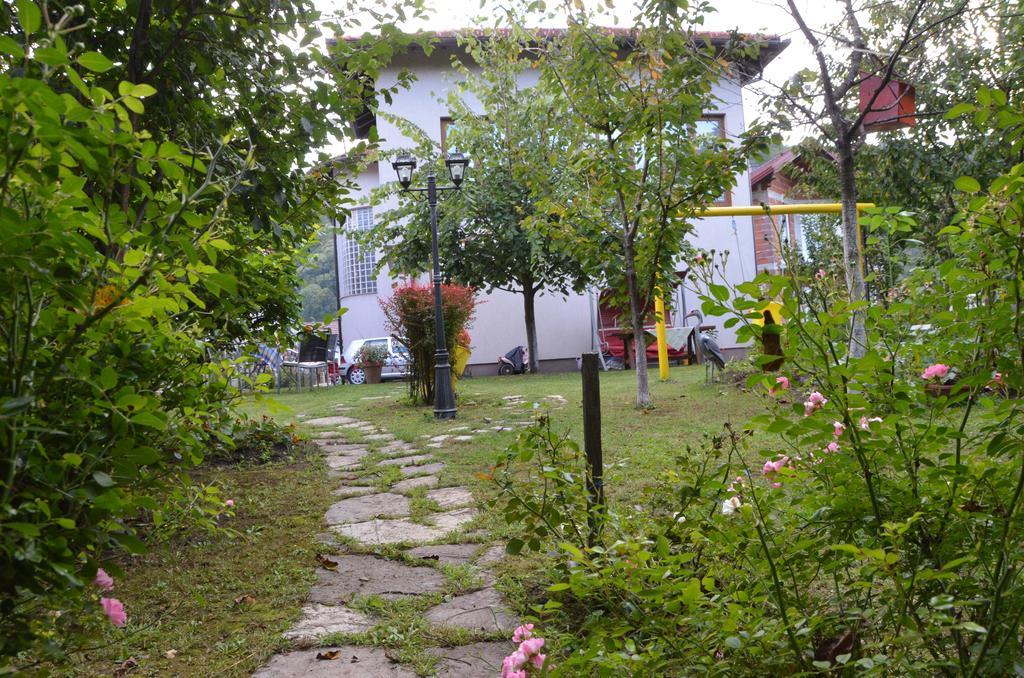 Bihać Farah Superior Apartments מראה חיצוני תמונה